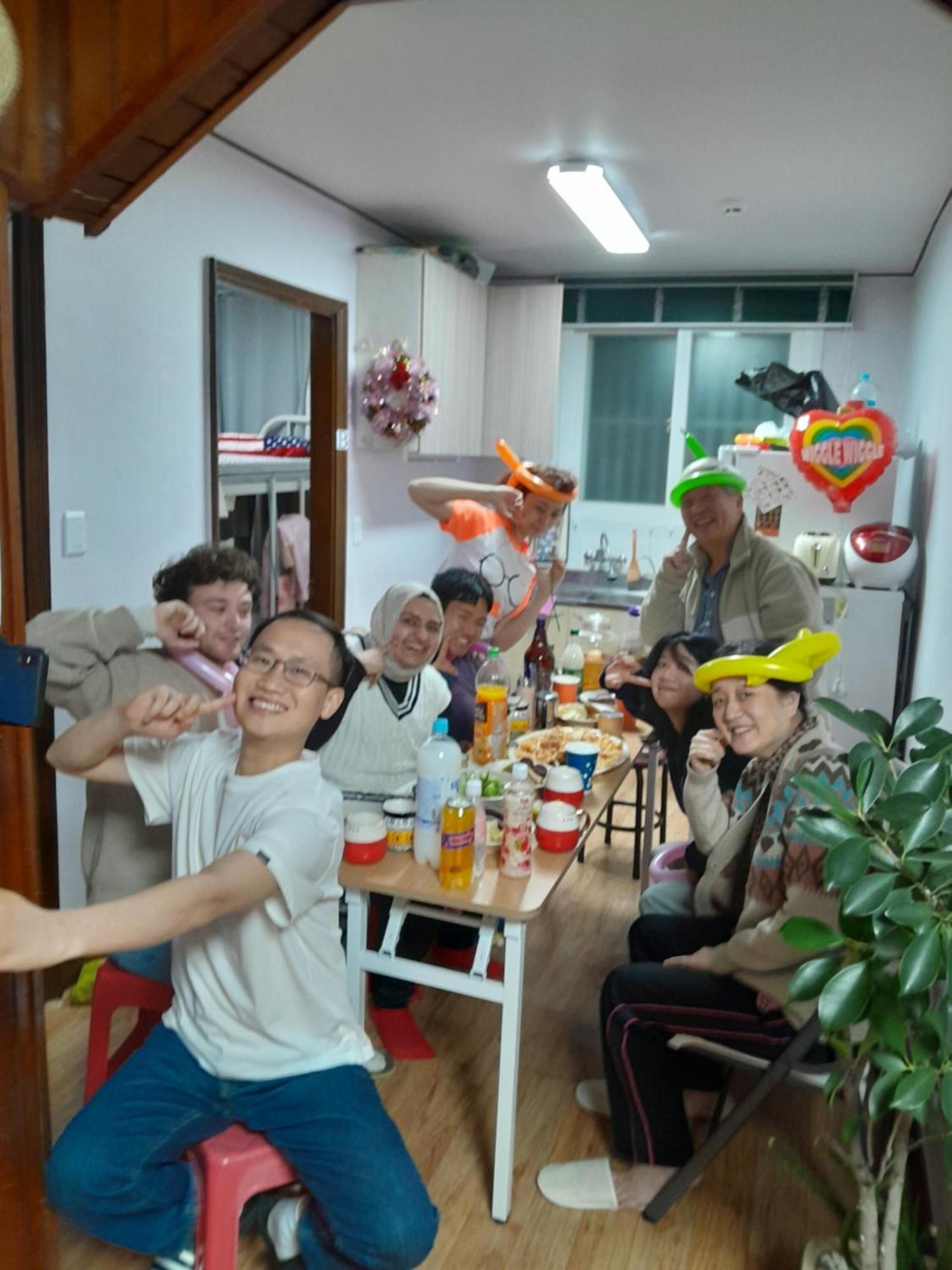 Disco Pangpang Guesthouse Incheon Esterno foto